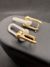 Load image into Gallery viewer, 18K Clip Link  Earrings with stone

