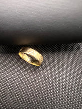 Load image into Gallery viewer, 18K Yellow Gold Ring (Love)
