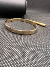 Load image into Gallery viewer, 18K Screw Type Bangle “17”
