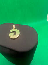 Load image into Gallery viewer, 18K Alphabet Letter “G”
