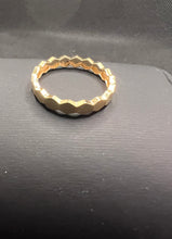 Load image into Gallery viewer, 18K Blaze Ring
