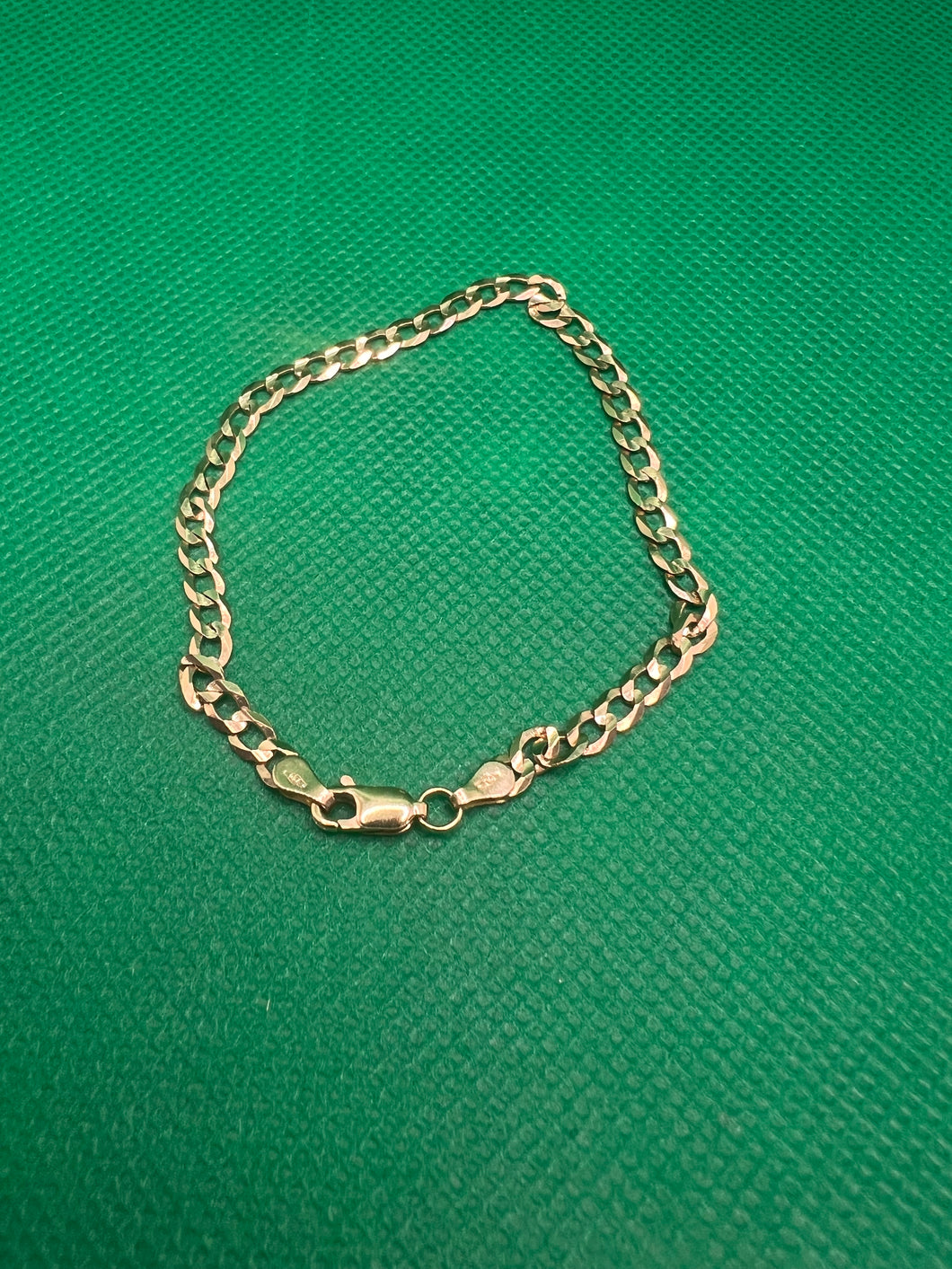 18K Cuban Light Weight Bracelet