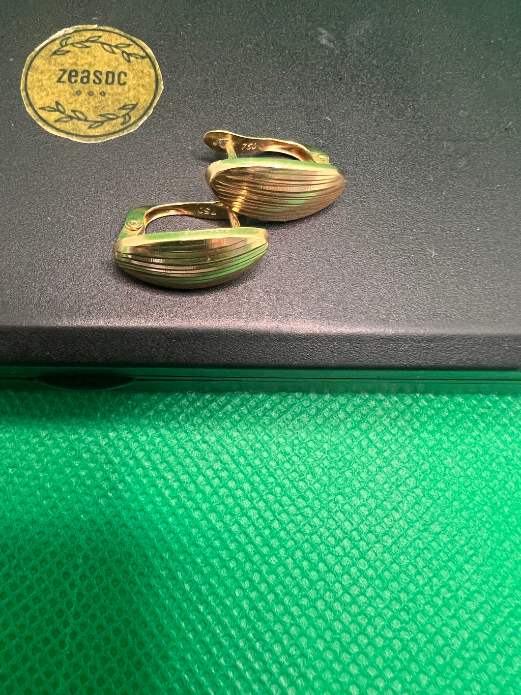 18K Clip Type Earrings