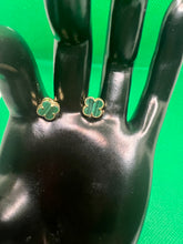 Load image into Gallery viewer, 18K Green Agathe Earrings
