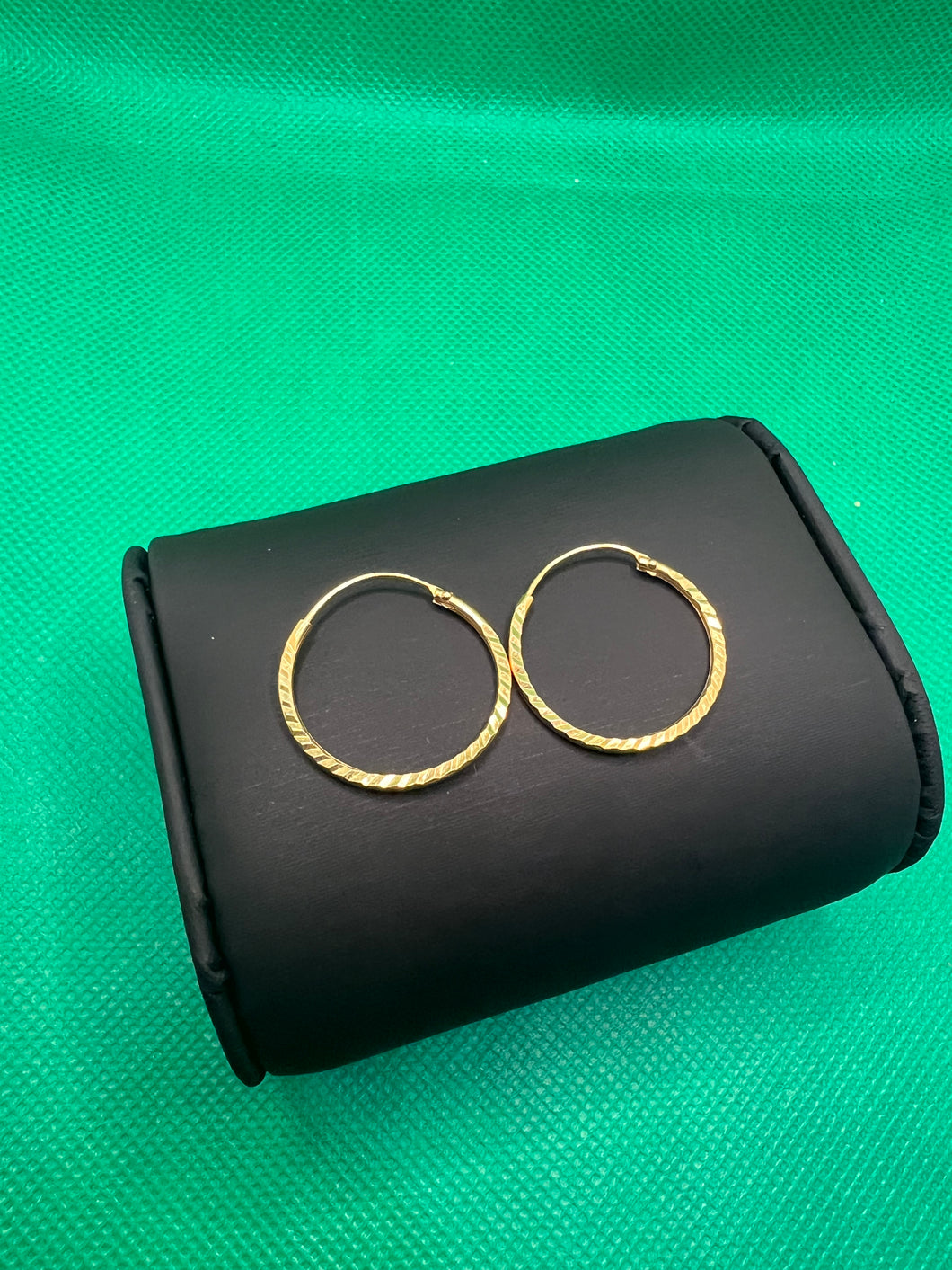 22K Loop Medium Design Earrings