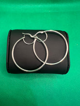 Load image into Gallery viewer, 18k White Gold Large Loop “30mm”
