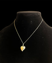 Load image into Gallery viewer, 18K Heart Necklace
